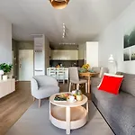 Apartamentygdansk Eu Zurawie غدانسك